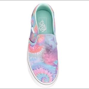 VANS Asher slip-on sneaker- tie dye size 8.5